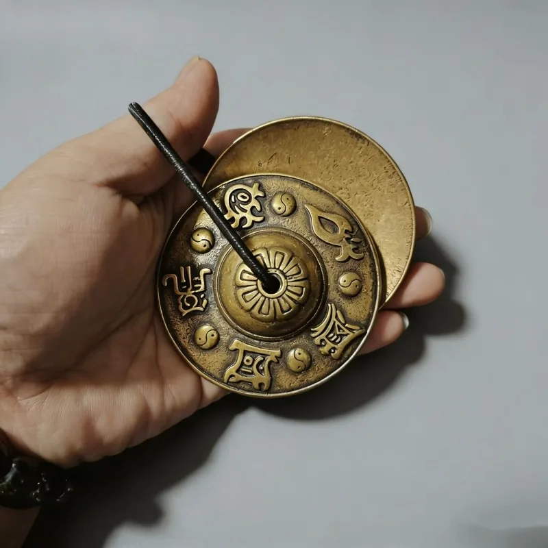 Handmade Brass Tinkle Bell Nepal Professional Meditation Yoga Hand Bell Portable Sound Healing Bells Mindfulness Instrument