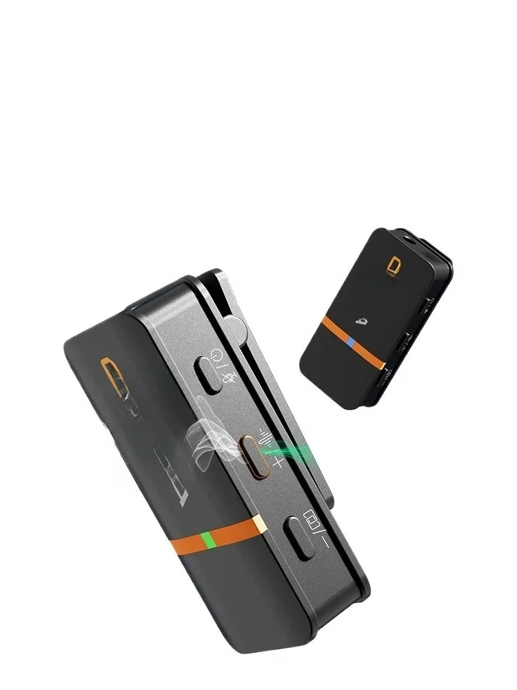 

one-to-four-three wireless collar microphone, computer camera, mobile phone, multi-person live broadcast