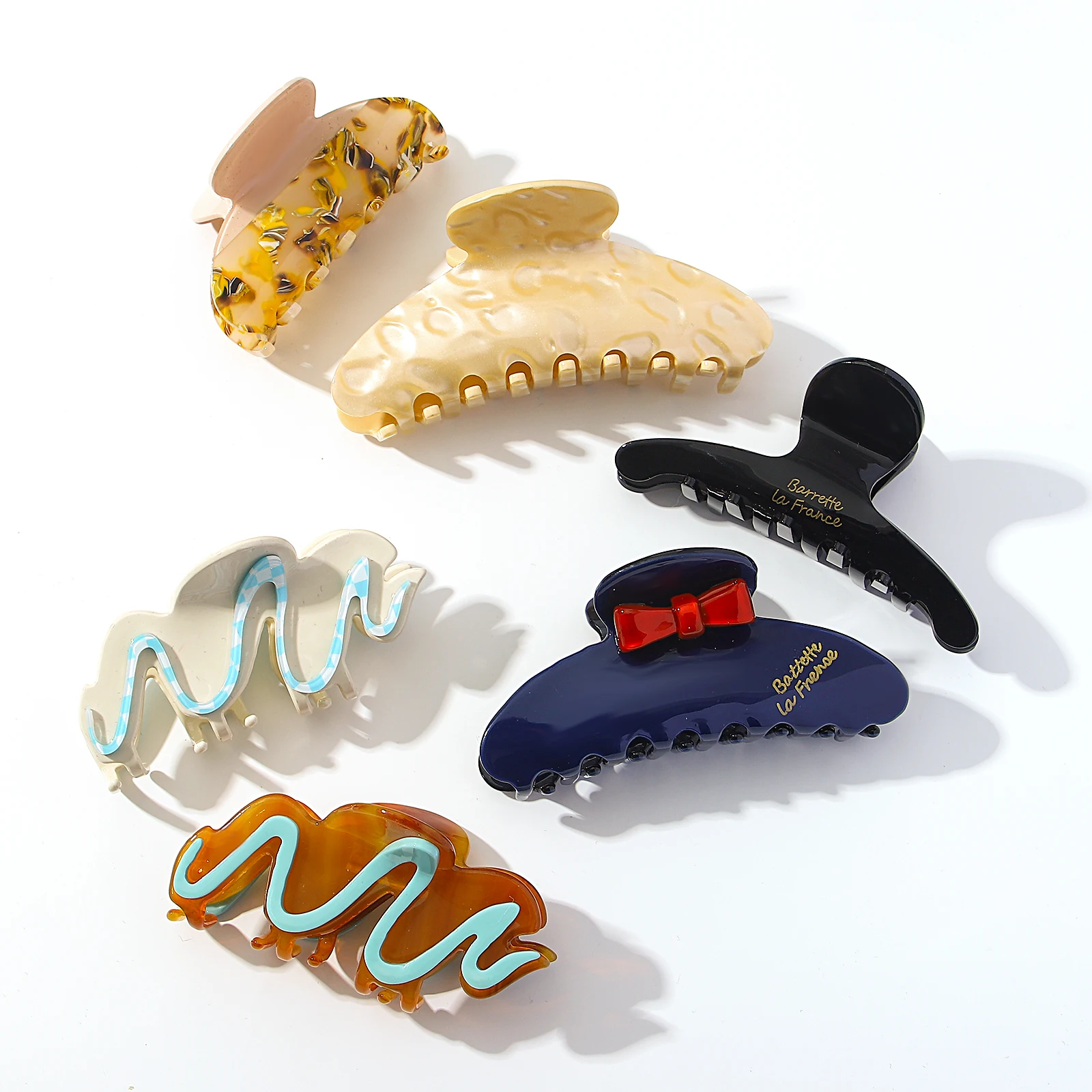 

INS Acetate Geometric Bow Knot Wave Hat Shape Hair Claw For Women Girls Trendy Barrettes Hairpin Crab Hair Clip Hair Accessories