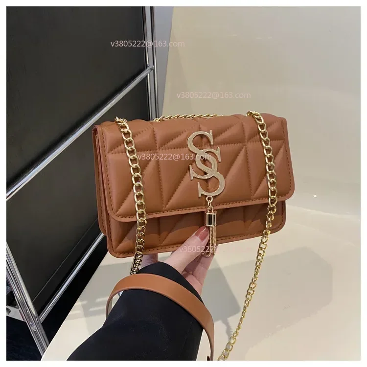 ربيع حار بيع الموسم المرأة سلسلة حزام حقيبة كروسبودي تنوعا قيمة جمالية عالية شكل مربع حقيبة كتف مفردة #3