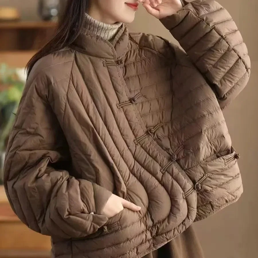 

Women Winter 90% White Duck Down Jacket Chinese Style Light Winter Down Stand Collar Loose Warm Parkas Coat JJ1050