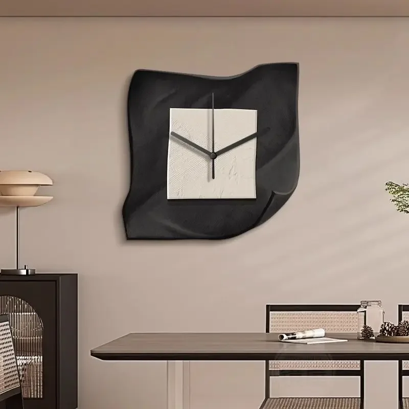 

Minority Art Living Room Wall Clock Restaurant Creative Clock Decorative Painting TV Background Wall Clocks Watch