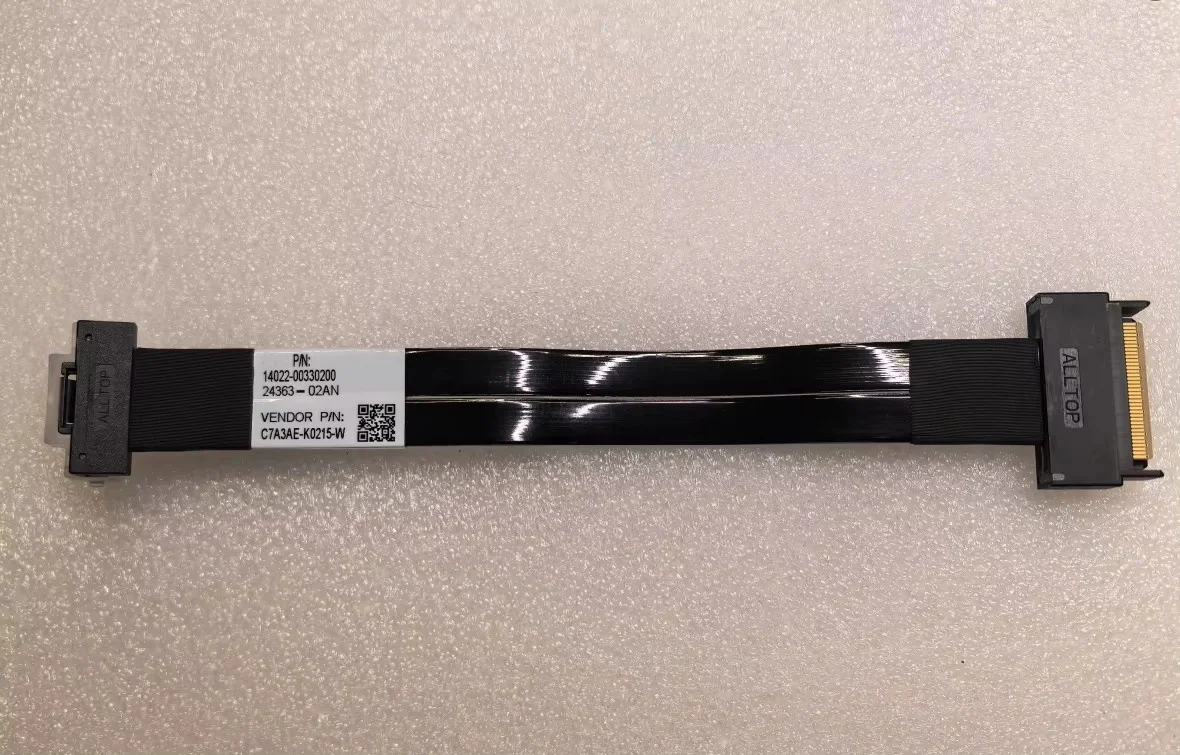 MCIO‌ 74P to SFF-8654 SlimSAS 8i 74 Pin 14022-00330200