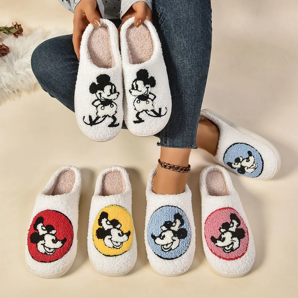 

Large size couple cotton slippers winter cartoon indoor anti slip Mickey Mouse warm men and women plush warm slippers