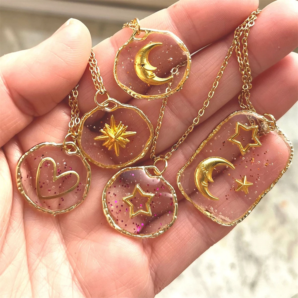 

Ins Wind Glass Printed Transparent Sun Moon Star Love Pendant Necklace Gold Plated Color Preserved Women's Gift
