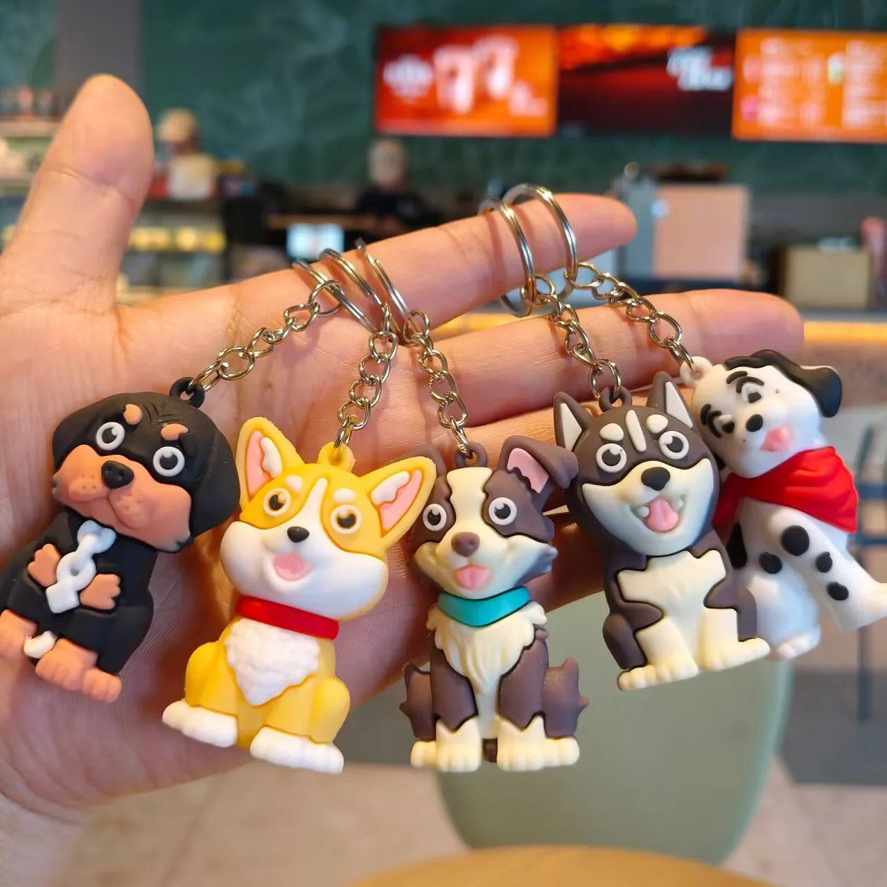 1PC Luxury DIY Keychain, Inspired Creative Dog Keychain, Women's Car Bag Metal Keychain Accessories Pendant, Car Hanging Accessories Luggage Accessories Personalized Gifts