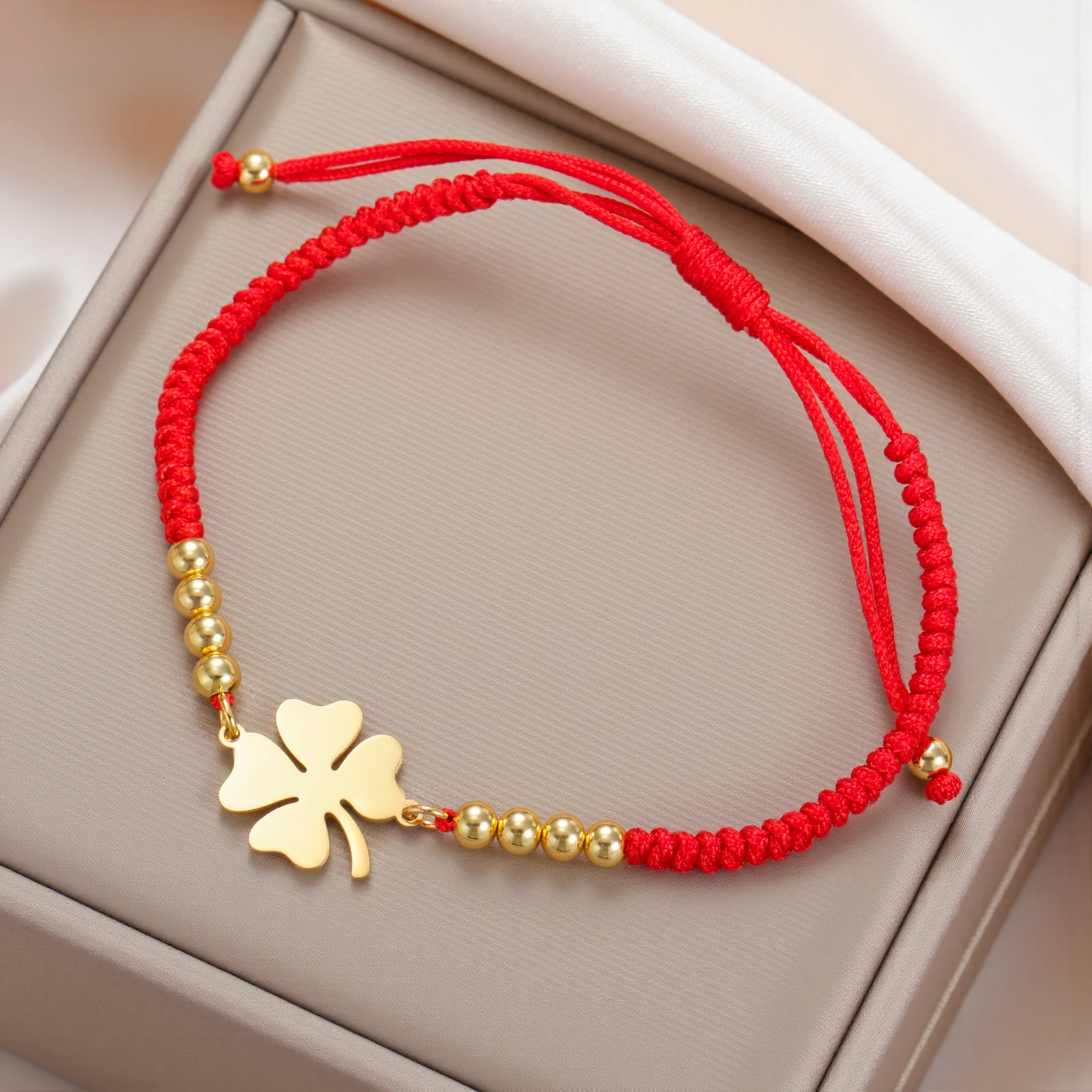 Cazador Stainless Steel Four-leaf Clover Charm Women's Hand Bracelets Red Black Color Wax Rope Bracelets Lucky Jewelry Gifts