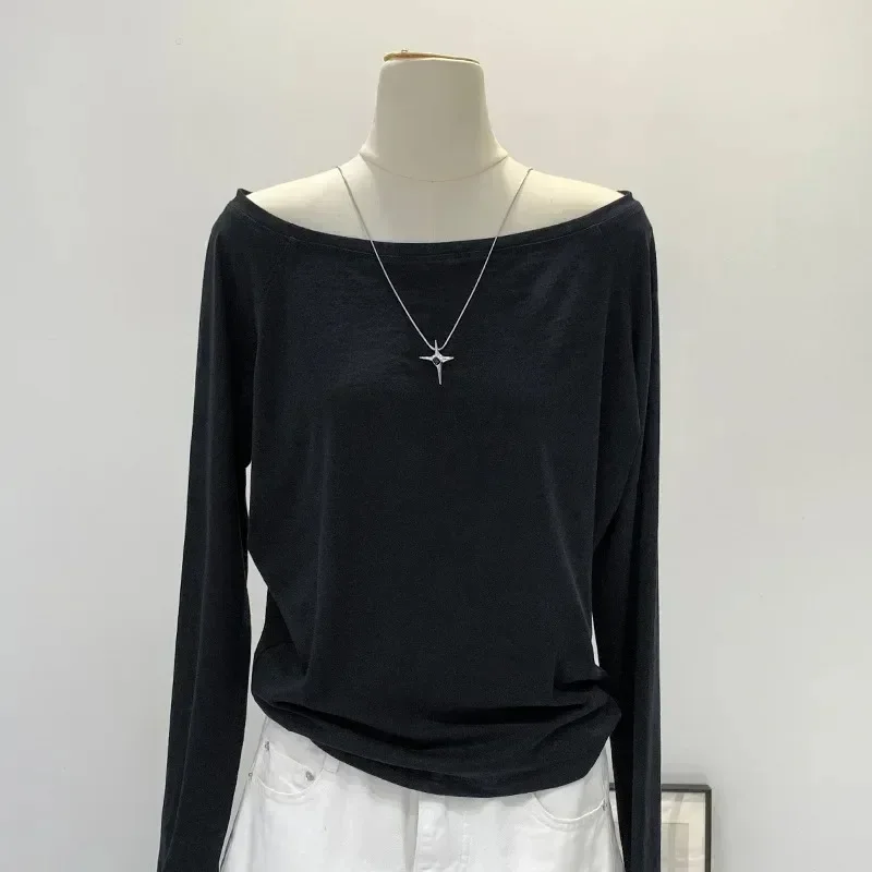 Long-sleeved Black
