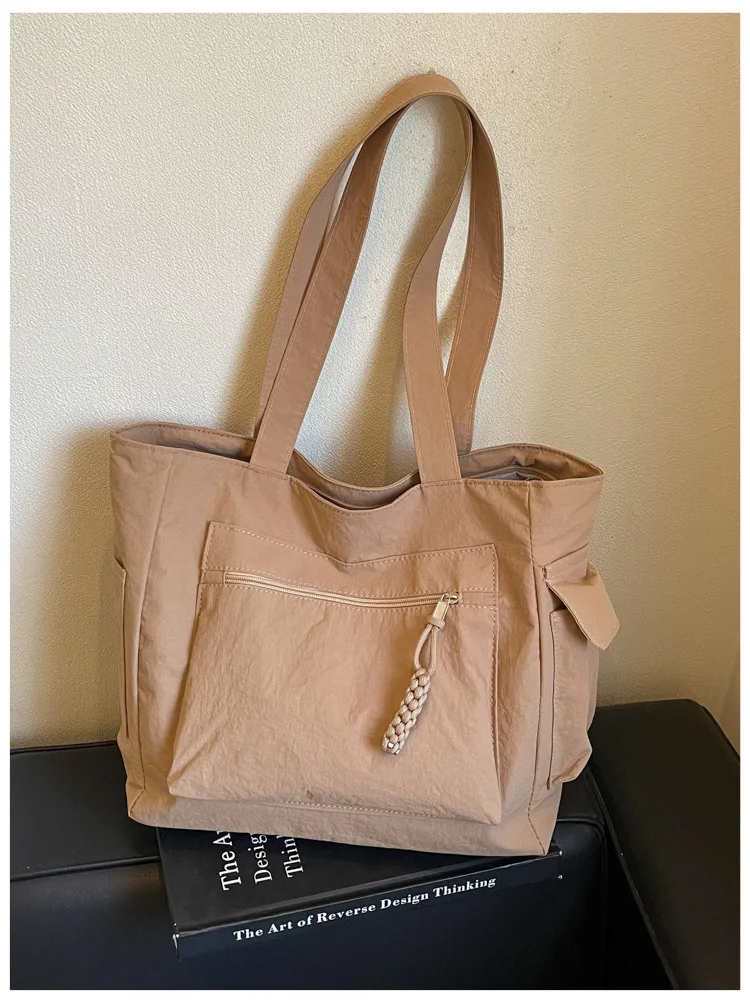 Neue modische Nylon-Schultertasche, große Kapazität, leichte, lässige Alltagstasche, Umhängetasche für Damen – Detail 32