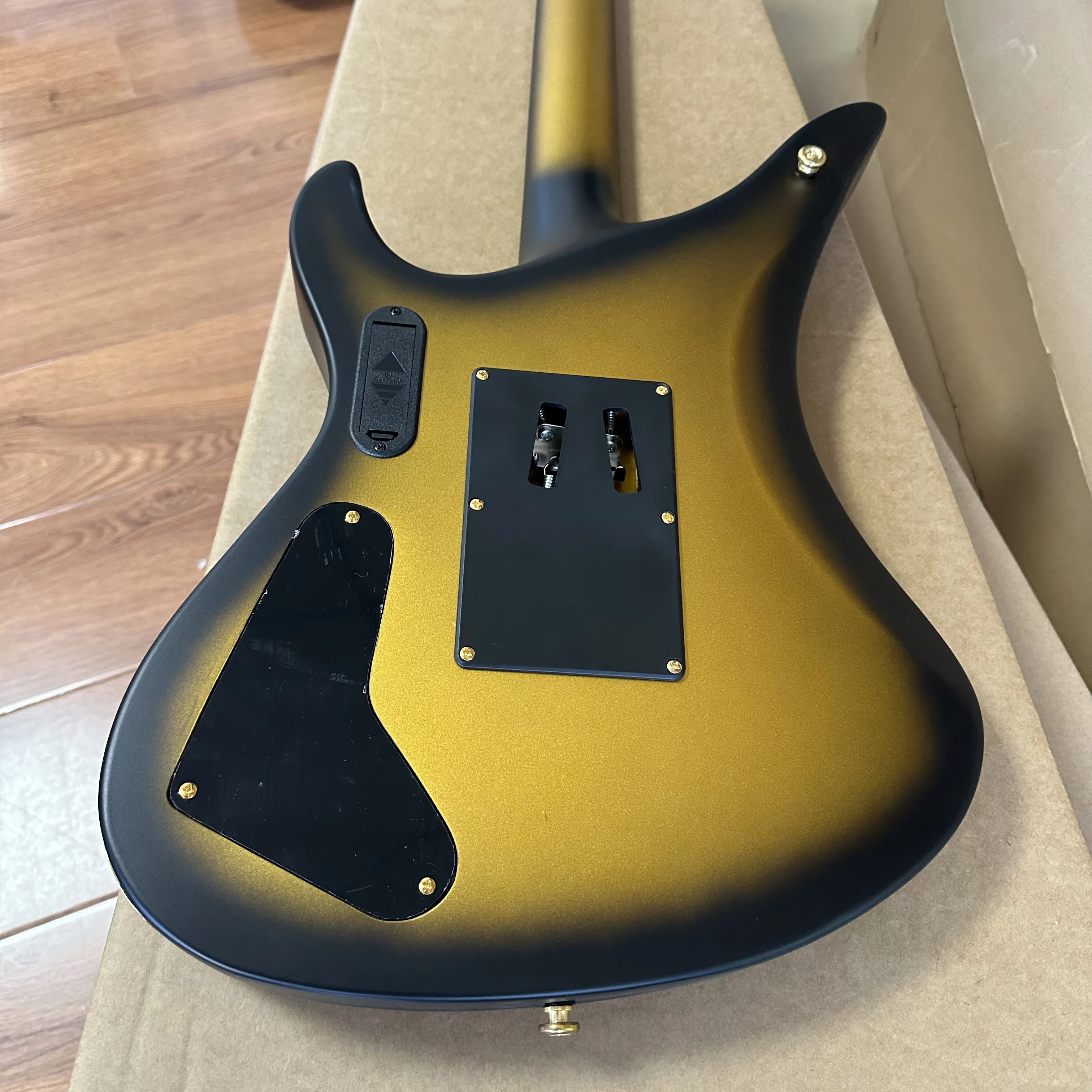 US Warehouse Synyster Gates Custom-S Signature Electric Guitar Rosewood Fingerboard Satin Gold Burst Black Stripes Finish HH Pickups Heavy Metal Guitar