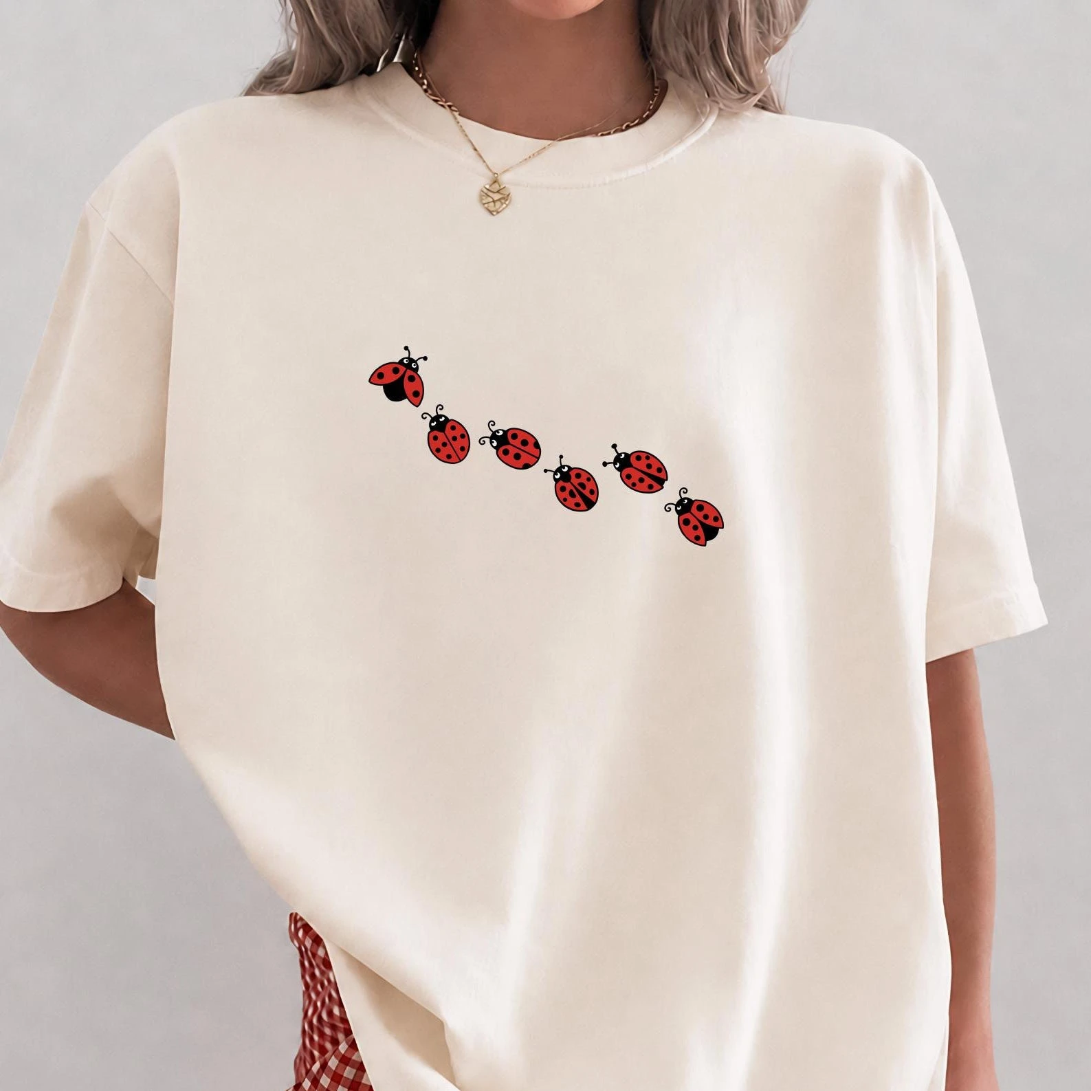 Korean Cute neutral T-shirt Six Cartoon Ladybug Line Print Round Neck Short Sleeve Casual Loose Kawaii Summer Cotton Daily Top