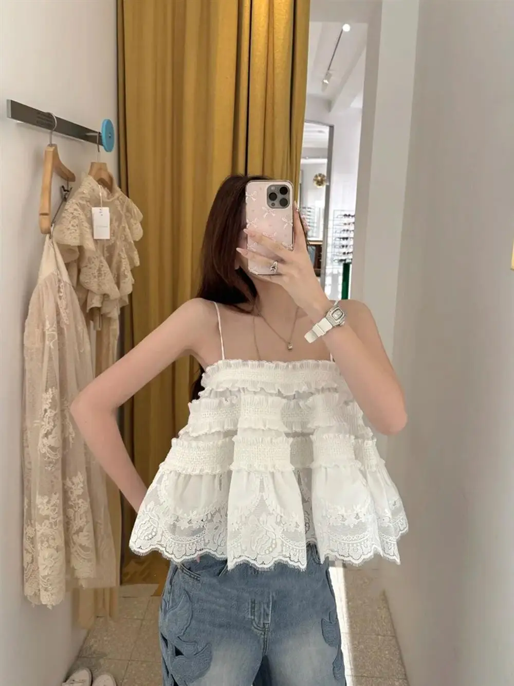 White Lace Strap Vest Women's Summer Design Sensation Small Crowd Wood Ear  Anti-Aging Loose Short Top Breathable Outerwear