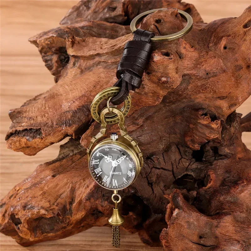 Antique Style Round Shape Men Women Pendant Quartz Analog Pocket Watch Roman Number Clock with Key Ring Rope Collectable reloj
