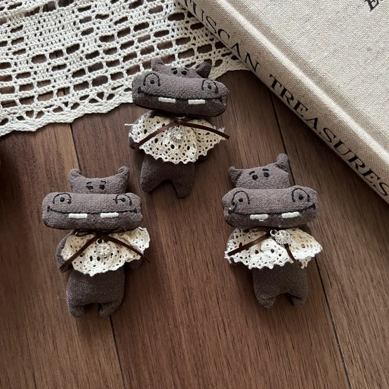 Big Mouth Hippo Fabric Craft for DIY Clothing Decoration Versatile Bag Accessory Brooch Pin Handmade High Quality