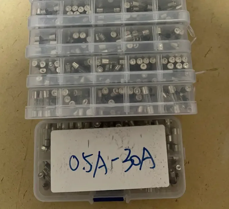 Clearance sale 100PCS 5x20mm glass fuse 0.5-30A fuse tube set