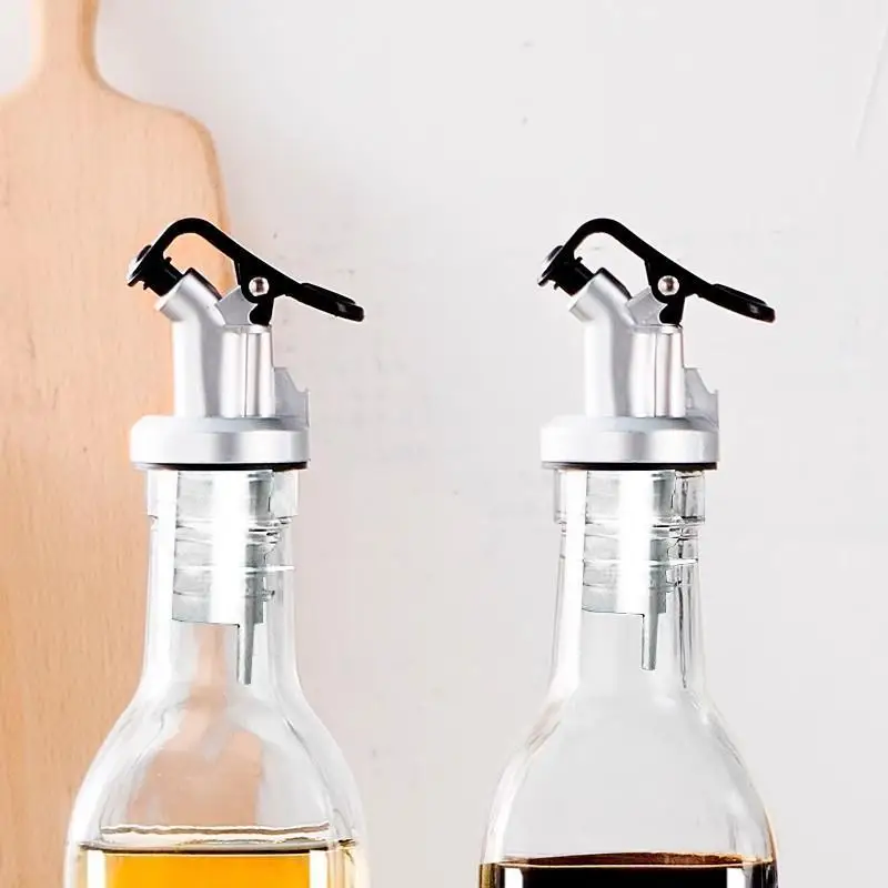 1 Pcs Plastic Oil Pour Spouts Leak Proof Precise Oil Control Perfect For Home Kitchen Cooking Use