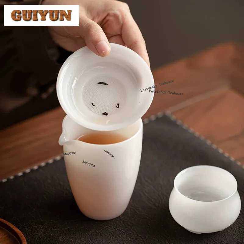 Mutton Fat Jade White Porcelain Tea Separator Infusor Vintage Tea Strainer Dispenser Tea Soaking Tea Filter For Tea Ornaments