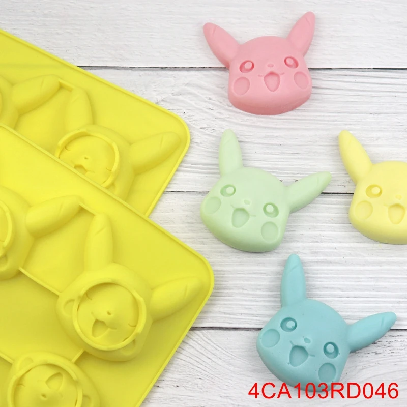 20PCS/LOT ReadStar 4CA103RD046 4 Cartoon Cake Silicone Mold 4 Holes Baking Mould DIY Soap Mold