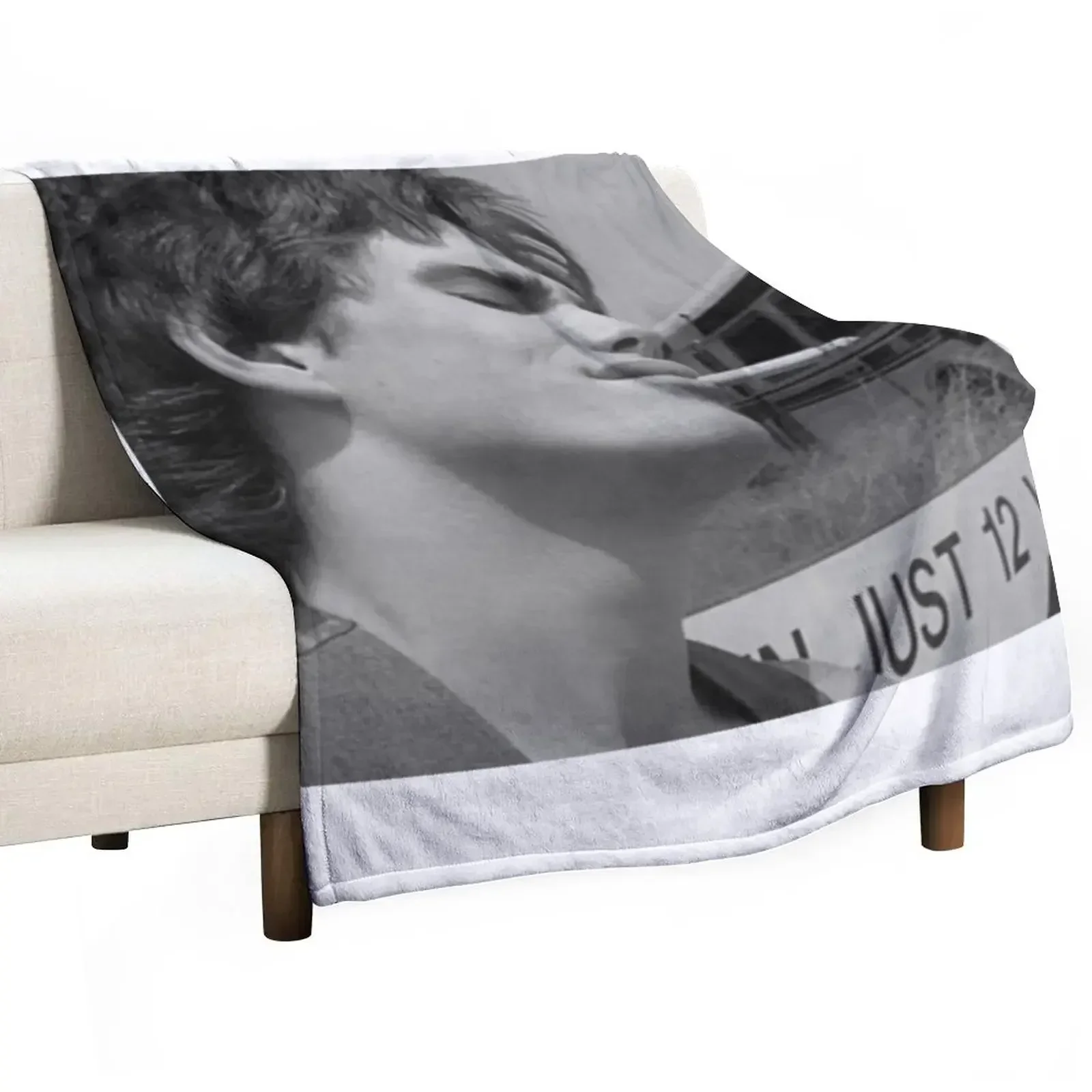 

Matt dillon Throw Blanket Men's Soft Warm Throw Blanket for Couch