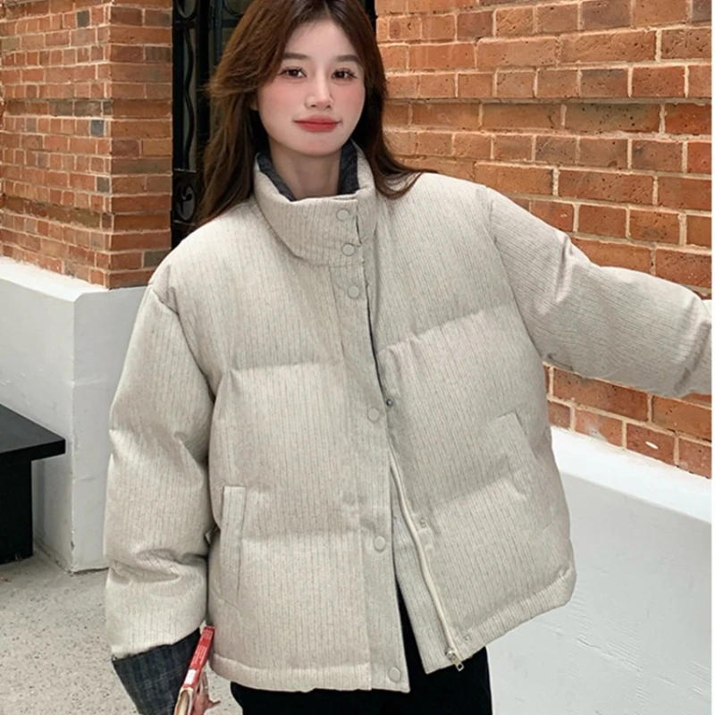 Damska kurtka puchowa na co dzień, uniwersalna, zimowa, nowa, w stylu koreańskim, retro, z pionowymi paskami, designerska, z wysokim kołnierzem, krótka.