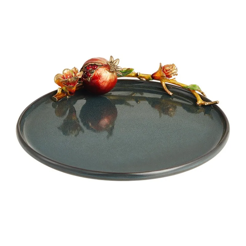 

Light luxury fruit plate decoration European creative household dried fruit