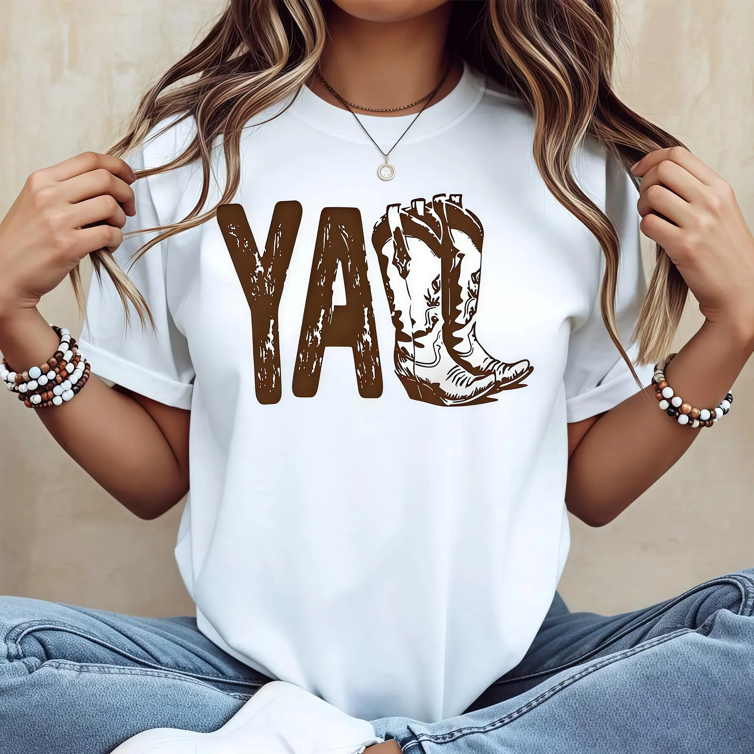 Camiseta con estampado de bota de vaquero Yall, blanca, de cuello redondo, ropa casual para mujer, atuendo de estilo western, ropa para fiestas de música country, camiseta gráfica de algodón para hombre, ropa de calle para mujer.