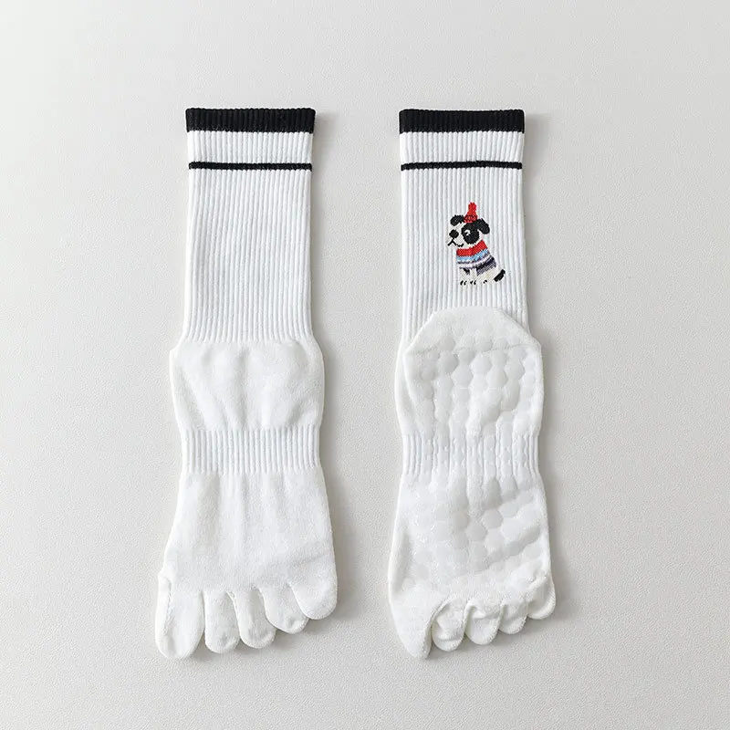 Miosam custom logo Professional 5 toes yoga socks dog sports socks Pilates anti-slip silicone soft socks fitness indoor socks