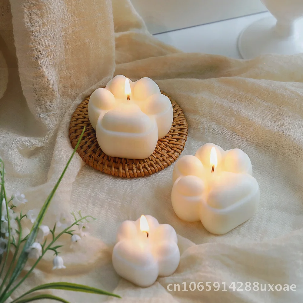 

Custom Handmade Cute Cat Claw Aromatherapy Candle Soy Mixed Wax Home Decoration Photo Props Fragrance Ornaments Birthday Gift