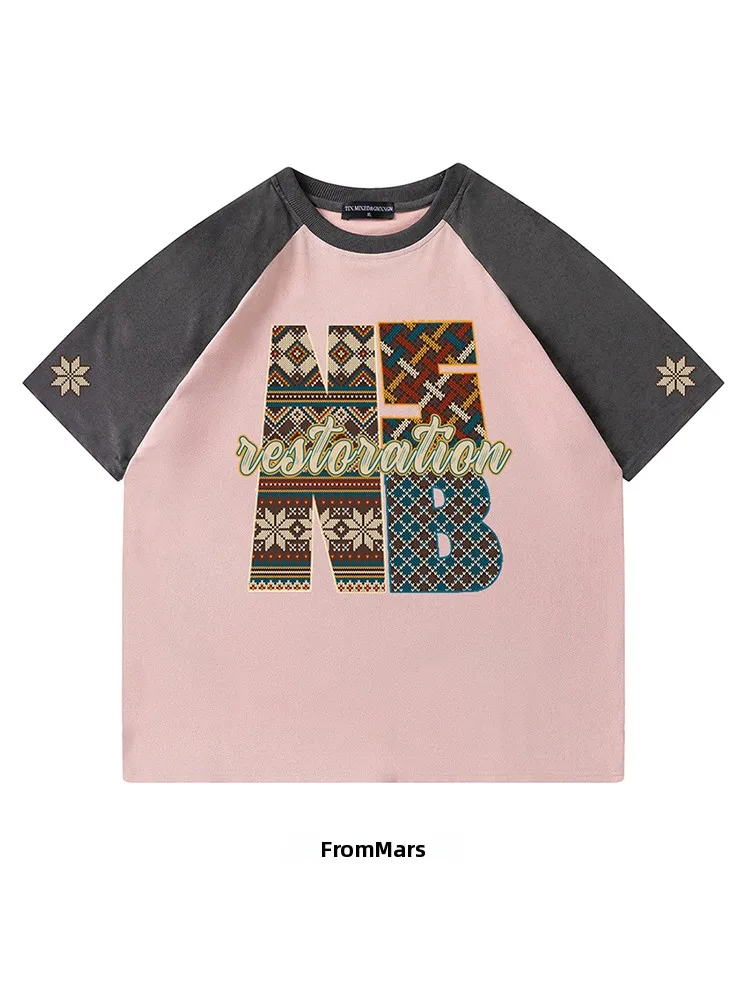 t-shirt-retro-americain-a-col-rond-et-manches-courtes-avec-empiecements-contrastants-en-suede-pour-couple-design-col-rond