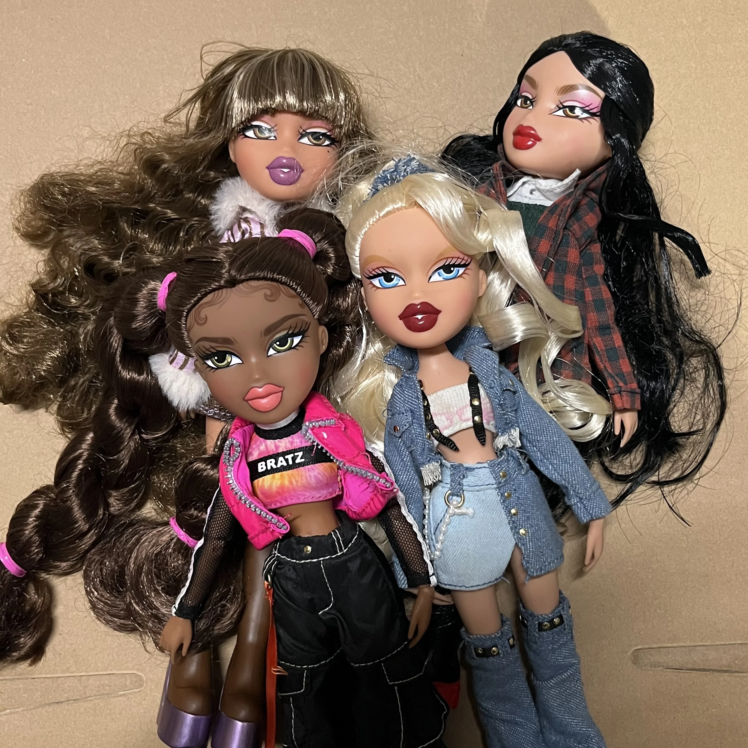 

Аутентичная фабричная кукла Блайт — шарнирные суставы, пижамный наряд для вечеринки (оригинальная одежда) — полная кукла BJD