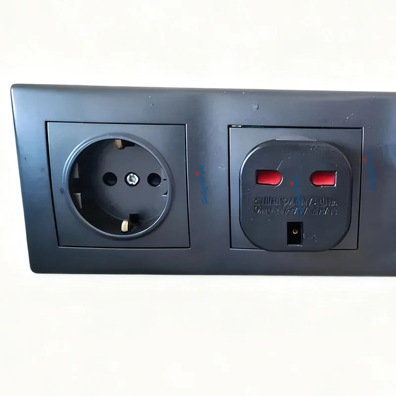 

EU Plug Adapter Socket UK To EU Travel Adapter Electrical Plug Converter Outlet British UK AC Power Cable Charger Socket