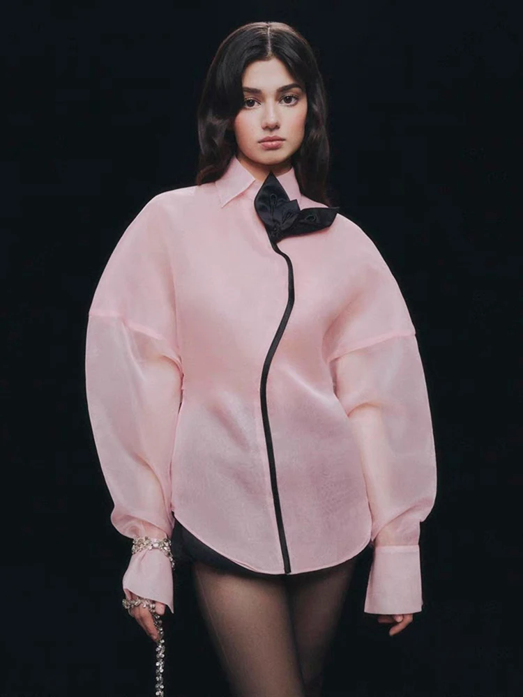 

Retro color blocked flower design, bubble gauze lapel slim fit shirt, 2025 autumn women's fashion versatile lightweight top