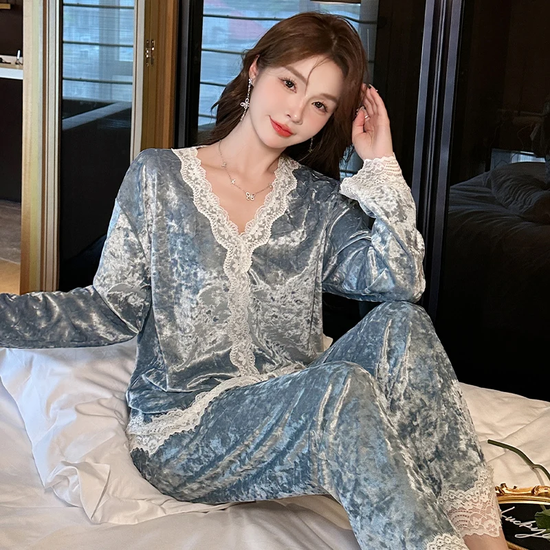 

Autumn and Winter New Pajamas Women's Long Sleeve ins Japanese Gold Velvet Spring and Autumn Set Cardigan V-Neck Home Fur