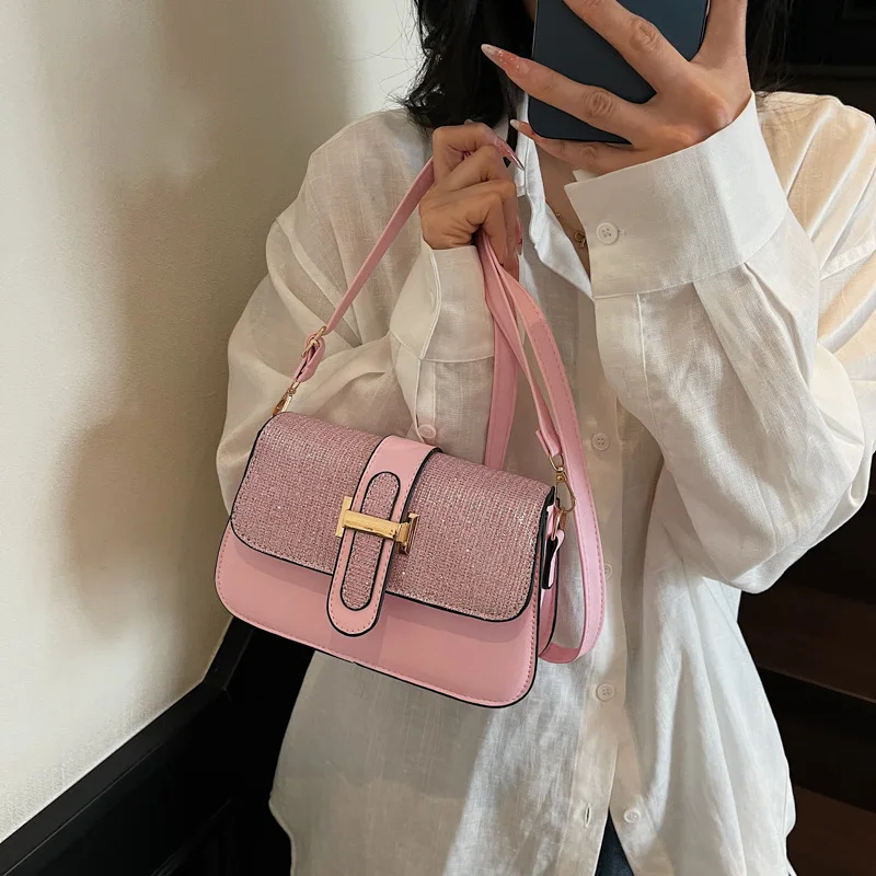 

Лето 2022, сумка через плечо с клапаном и замком, модная маленькая квадратная сумка через плечо для женщин, шикарная сумка подмышками, минималистичная