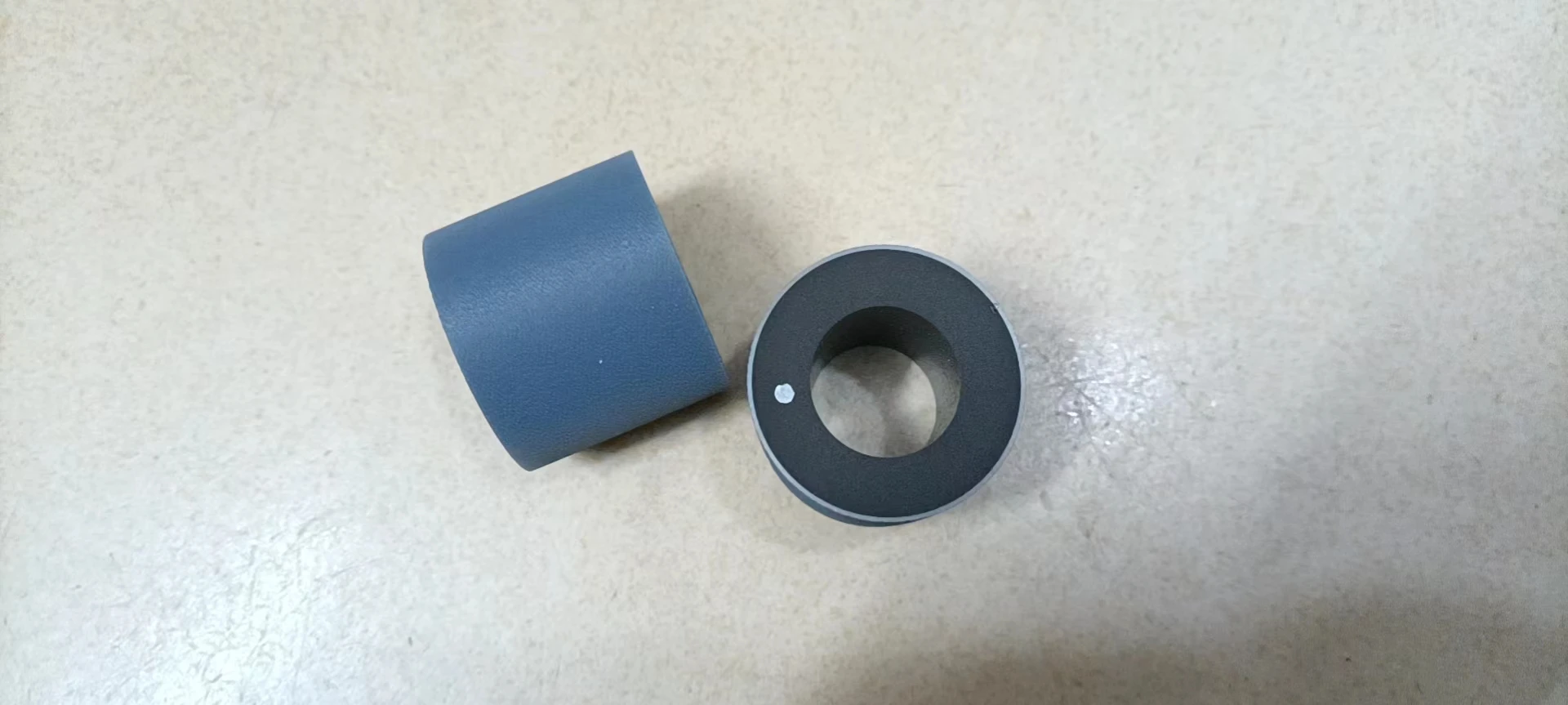 الأسطوانة البيك اب الأصلية 93L-11701 مناسبة لآلة مطابقة الصفحة Duplo Post معدات الضغط DFC-10 DFC-12/80 /100/120 DC-8 DC-10