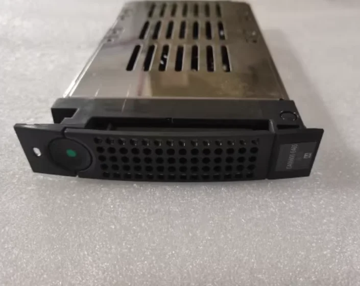 

For CA06600-E465 CA05954-1235 ST3450857FC 450G 15K7 hard drive