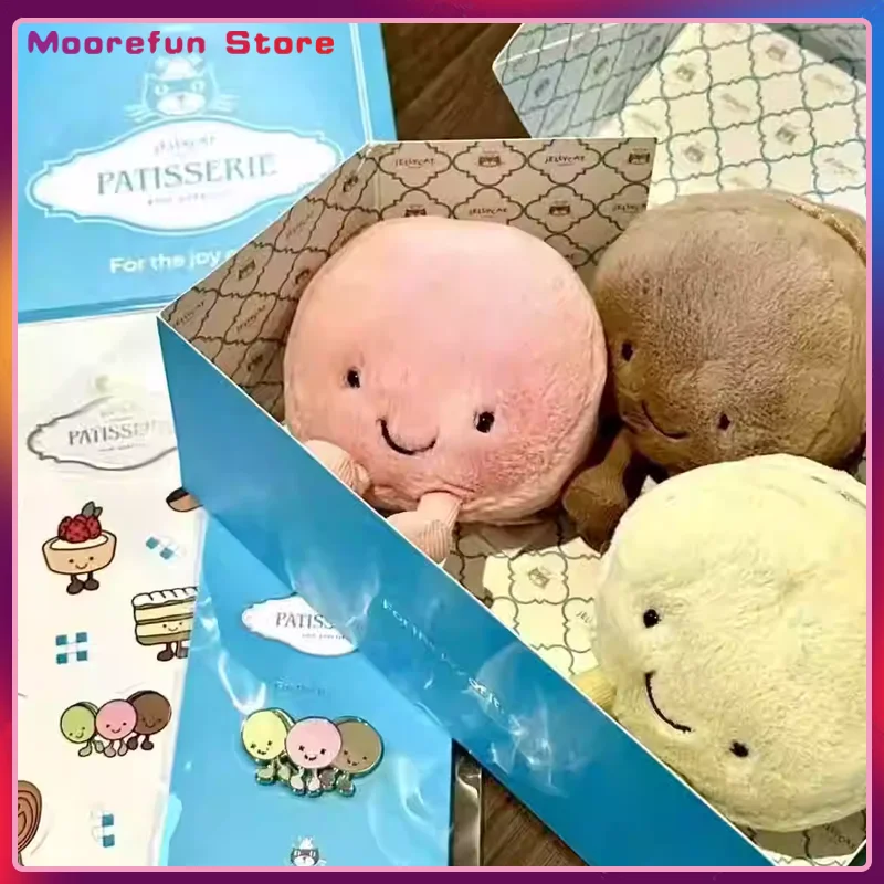 【Na Stanie】Jellycat Nowość Uroczy Deser Makaronik Trójkolorowy Limitowany Pluszak Zabawka Dekoracja do Zawieszenia na Torbie Lalka Prezent dla Dziewczynek