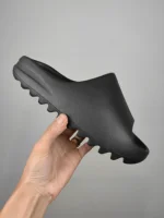 Nouvelles Chaussures de Course Confortables Unisexe 2026 pour Hommes et Femmes – Baskets Décontractées Respirantes Ultra-légères pour l'Extérieur et la Mode 4