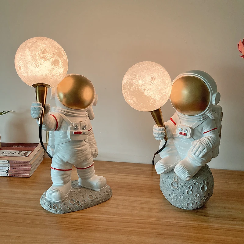 Creative Boy Astronaut Planet LED Nightlight Children's Bedside Soft Light Sleep Table Lamp