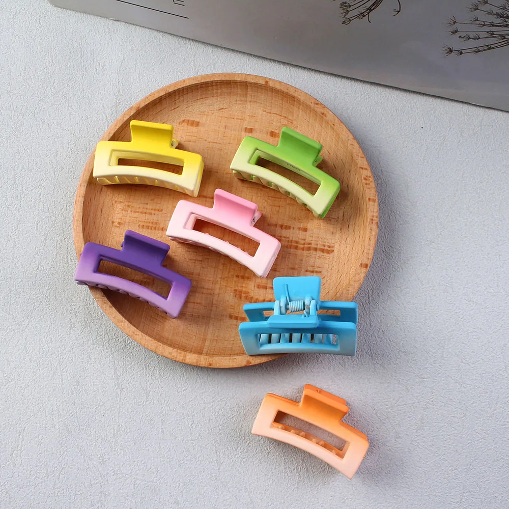 1Pcs 6 spring and summer new small fresh gradient small clip sweet cute small children hair clip fringe clip back hair grasp