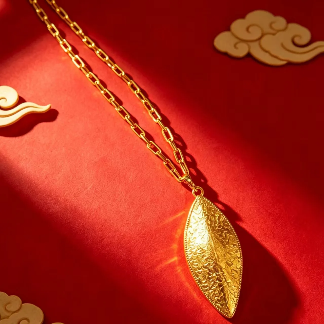 Luxury 18K white Solid Platinum PT950 leaf-shaped necklace women's Chinese style retro high-end clavicle chain
