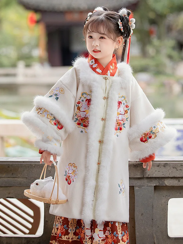 Girl's Ancient Hanfu Winter Festive Plush Lovely Embroidery Ming Horse-face Dress Tang Suit New Year Dress Spring Thicker