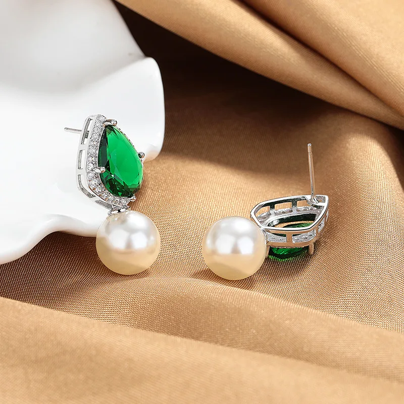 Retro Simulated Pearl Women's Earrings Luxury Green Cubic Zirconia Stud Earrings For Female Engagement Wedding Party Jewelry