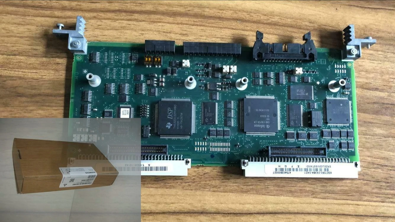 

6SE7090-0XX84-0AD1 Inverter CUMC Board
