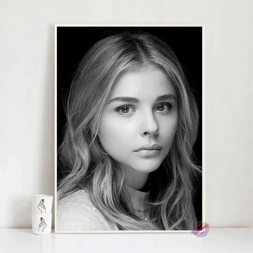 

Chloe Grace Moretz Wall Decoration Poster Movie Star Decor Canvas Art Silk Prints For Cafe Dormitory Room Painting Gift