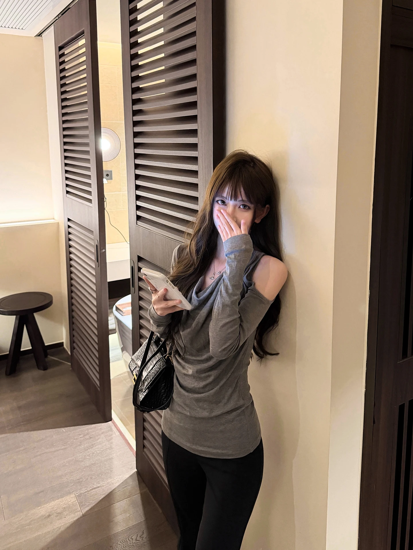 

Cuitcuit Anonymous Moonlight Gentle Ne Baring Long Sve Knitted Slim Fit Base irt Pure Desire Weight Loss T-shirt