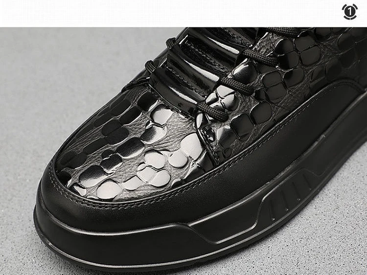 High Top Leather Shoes Men Trendy Side Zipper Sneakers Work Streetwear Lazy Loafers Korean Crocodile Pattern Thick Plush Velvet