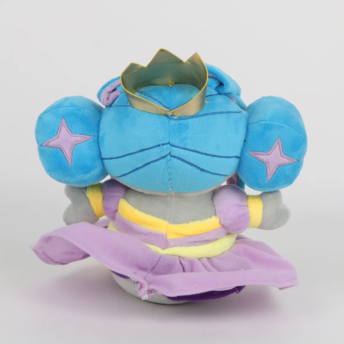 Cavaleiros de Guinevere Plushie Boneca de pelúcia com design de armadura Presente colecionável de pelúcia macia para amantes medievais