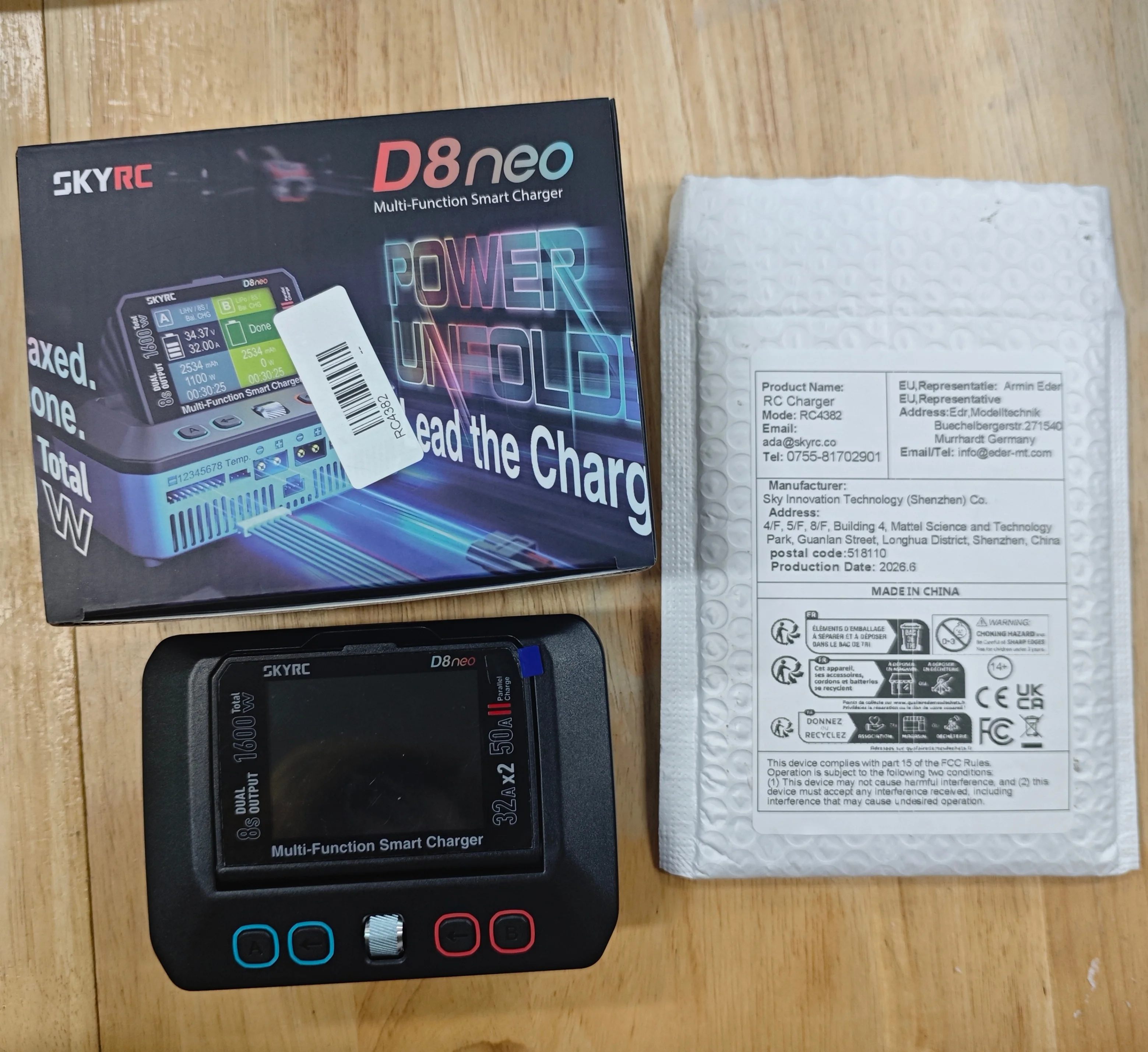 SKYRC D8neo Smart Charger Dual Outputs 1-8S For LiPo LiFe Li ion LiHV Pb NiMH and NiCd