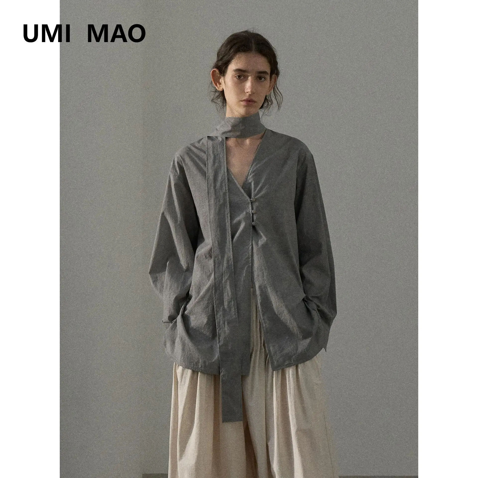 

UMI MAO V Collar Top For Commuting Design Autumn New Style Stir Fried Color Ribbon Texture Jade Bead Shirt Femme Y2K